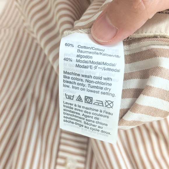 Madewell Button-Back Easy Dress in stripes - Picture 6 of 6